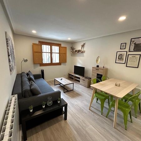 Apartamento Con Encanto En Casco Historico De Burgo Exteriör bild