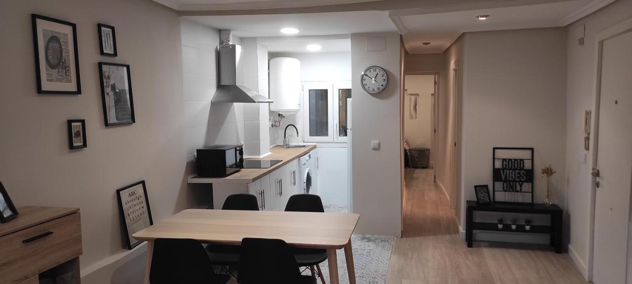 Apartamento Con Encanto En Casco Historico De Burgo Exteriör bild