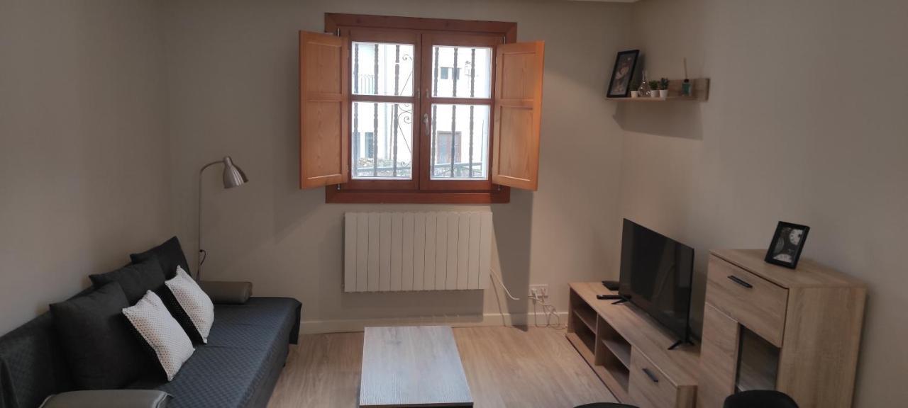 Apartamento Con Encanto En Casco Historico De Burgo Exteriör bild
