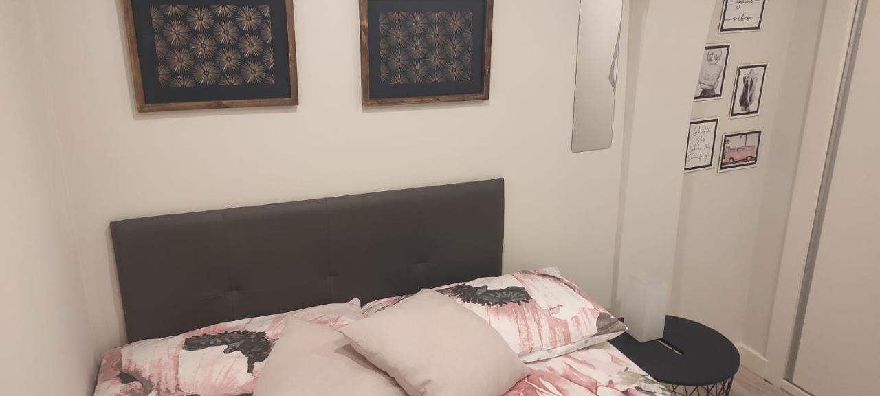 Apartamento Con Encanto En Casco Historico De Burgo Exteriör bild